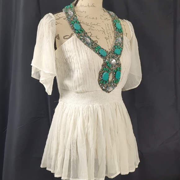 VENUS Tops - Elegant White Blouse with Turquoise Accents